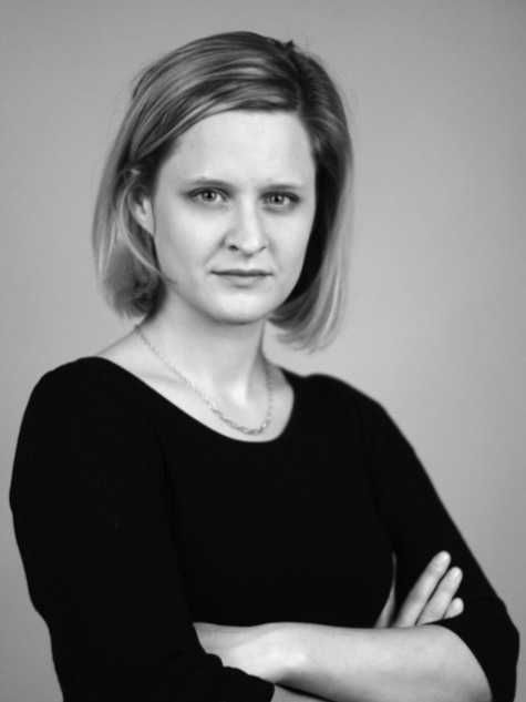 Sarah Ryler - Headshot