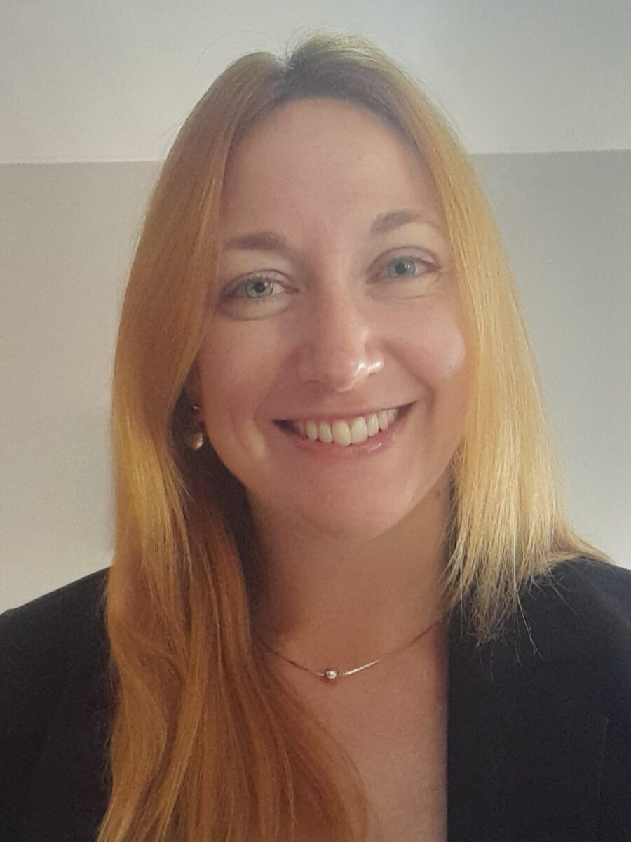 Taís Seibet Headshot